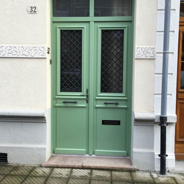 Porte Bel’m Montmartre en bois laqué vert 6021